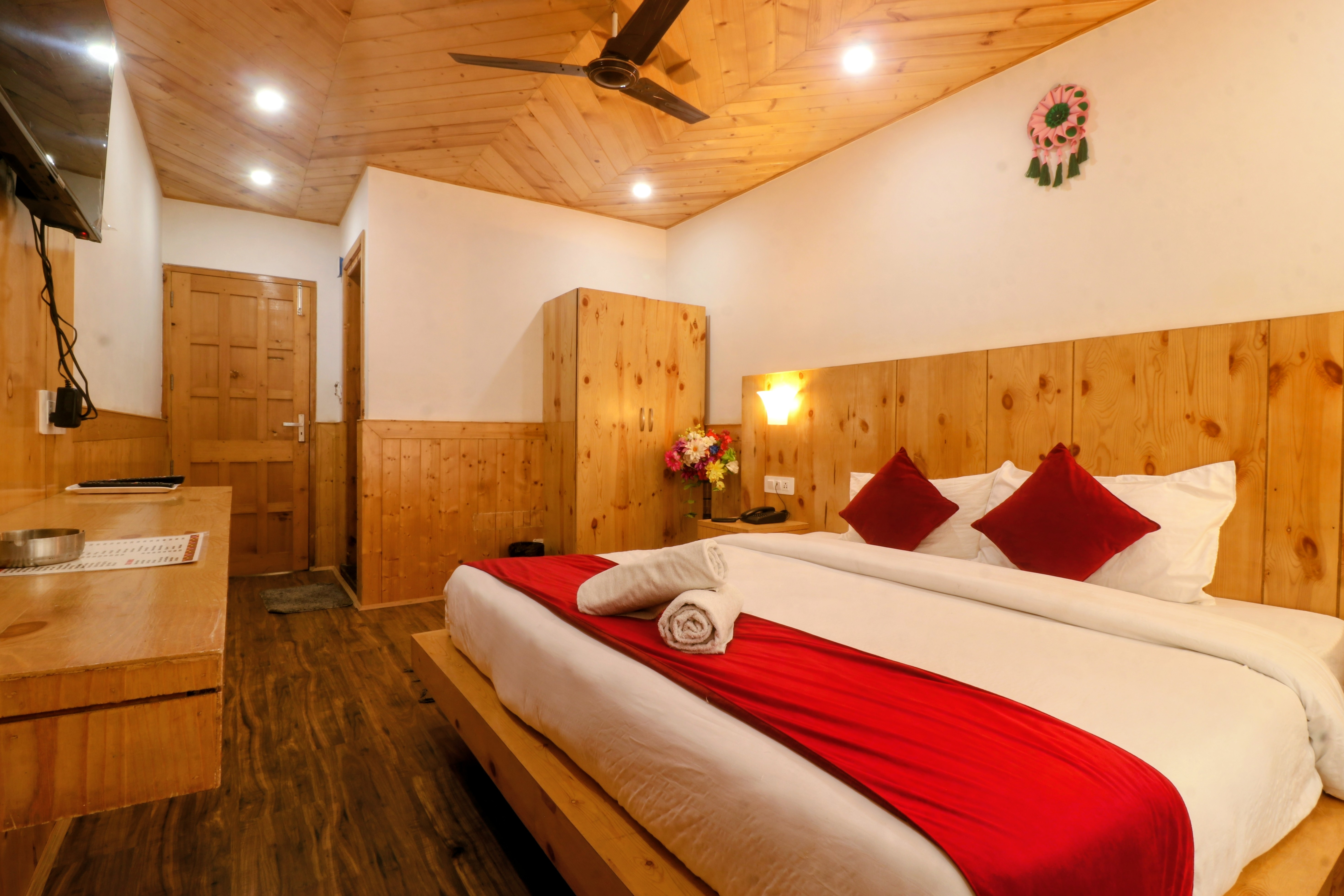 Hotel Sakura Palace Manali — Hotel Property Image